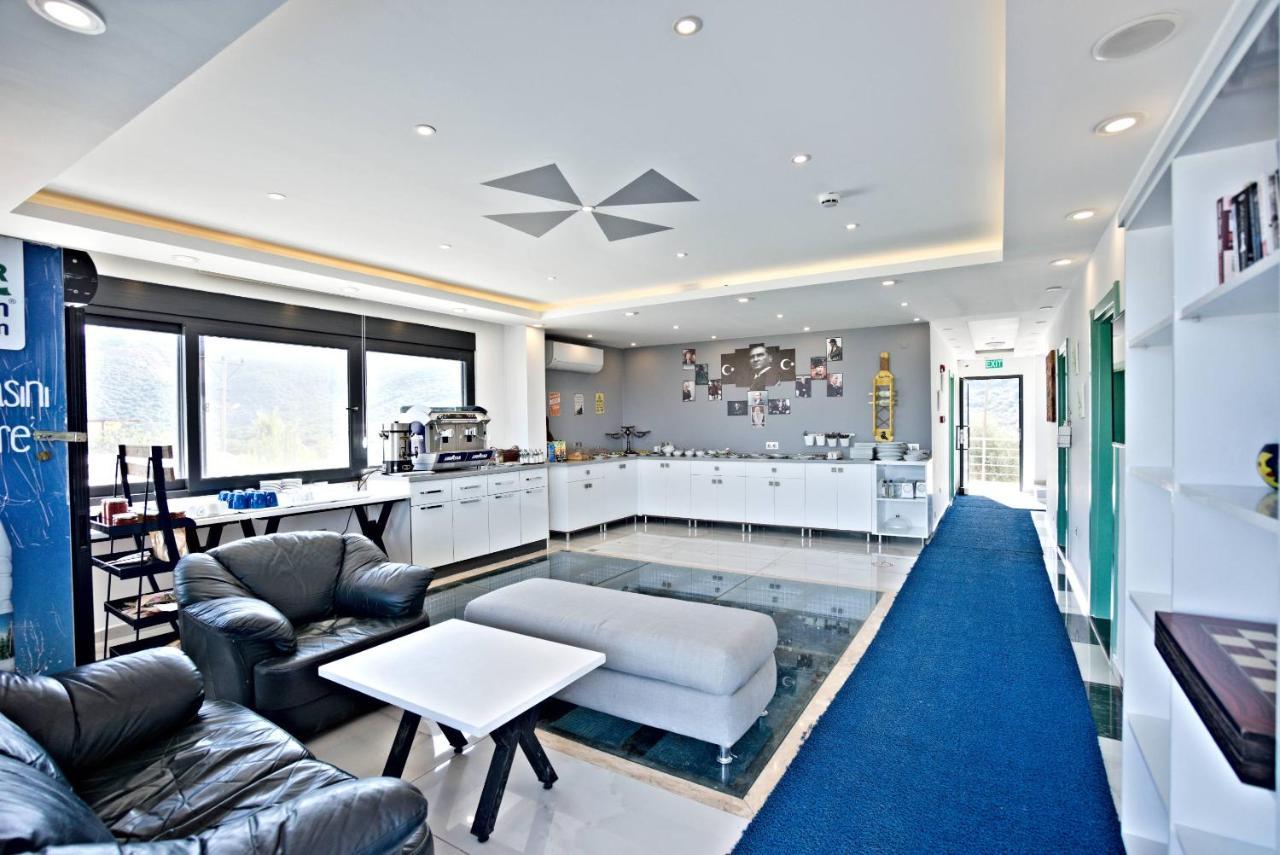 Stonehillkas Hotel Bagian luar foto