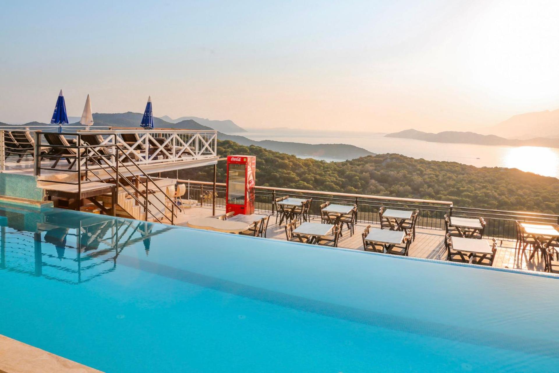 Stonehillkas Hotel Bagian luar foto