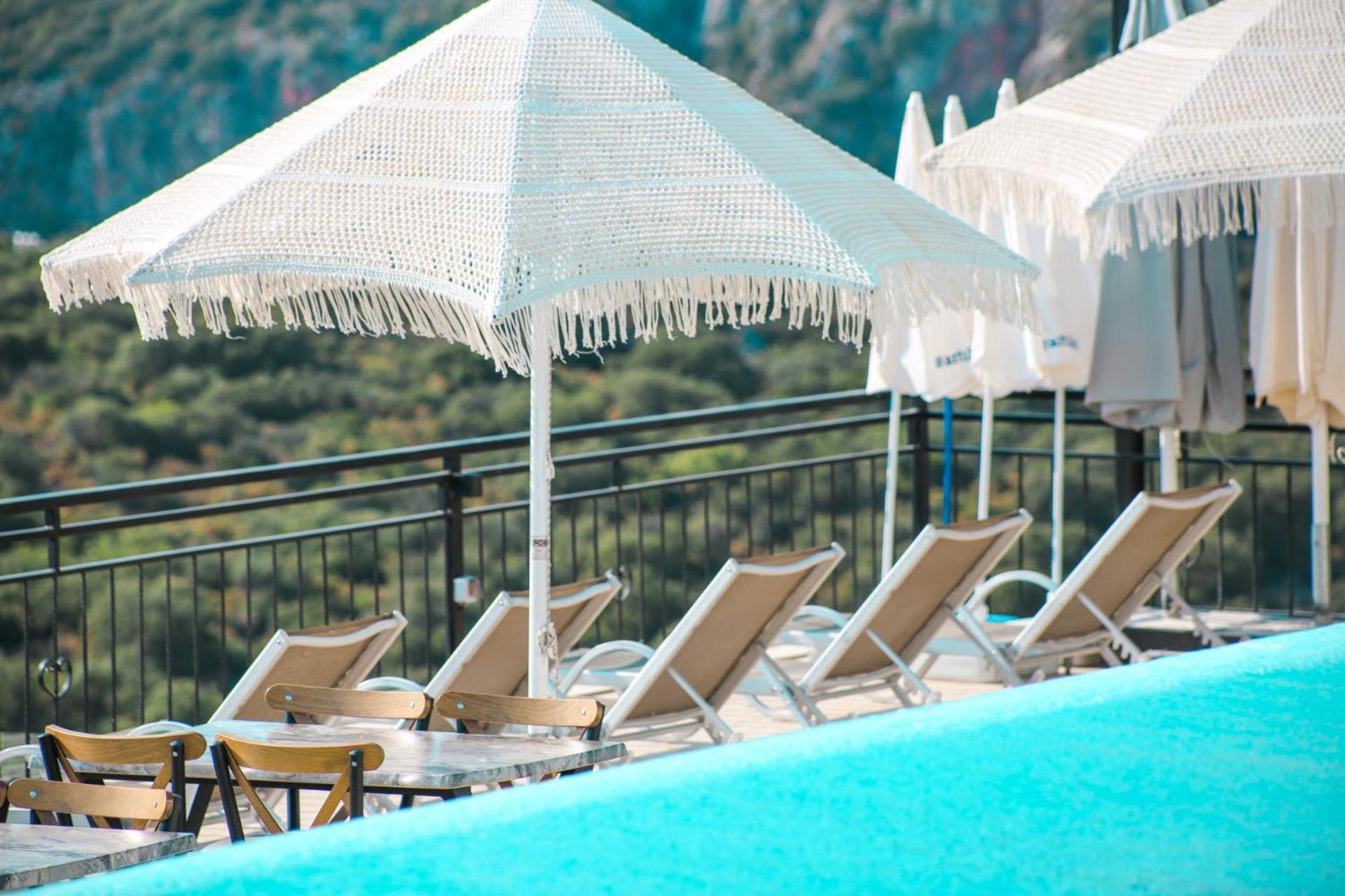 Stonehillkas Hotel Bagian luar foto